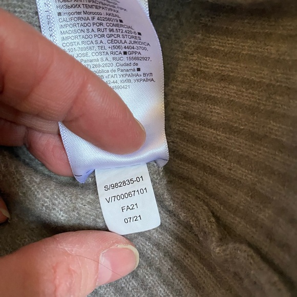 Athleta Hawthorn Leopard Print Extra Fine Merino Wool Blend Sweater Medium - Picture 12 of 13